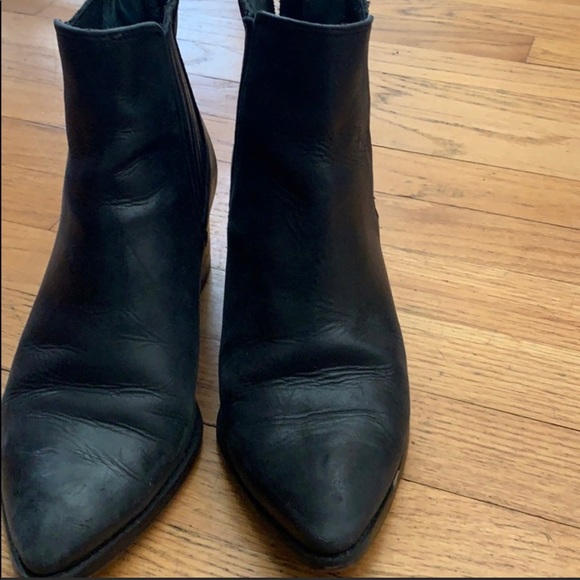 Halogen Booties - Picture 2 of 4